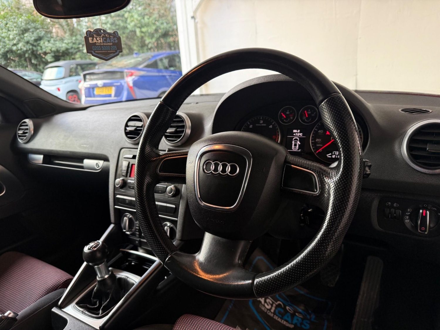Used Audi A3 2009 for sale - 77057473: Photo 2