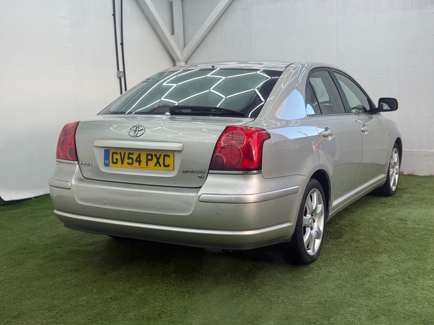 Used Toyota Avensis 2004 for sale - 77358846: Photo 6