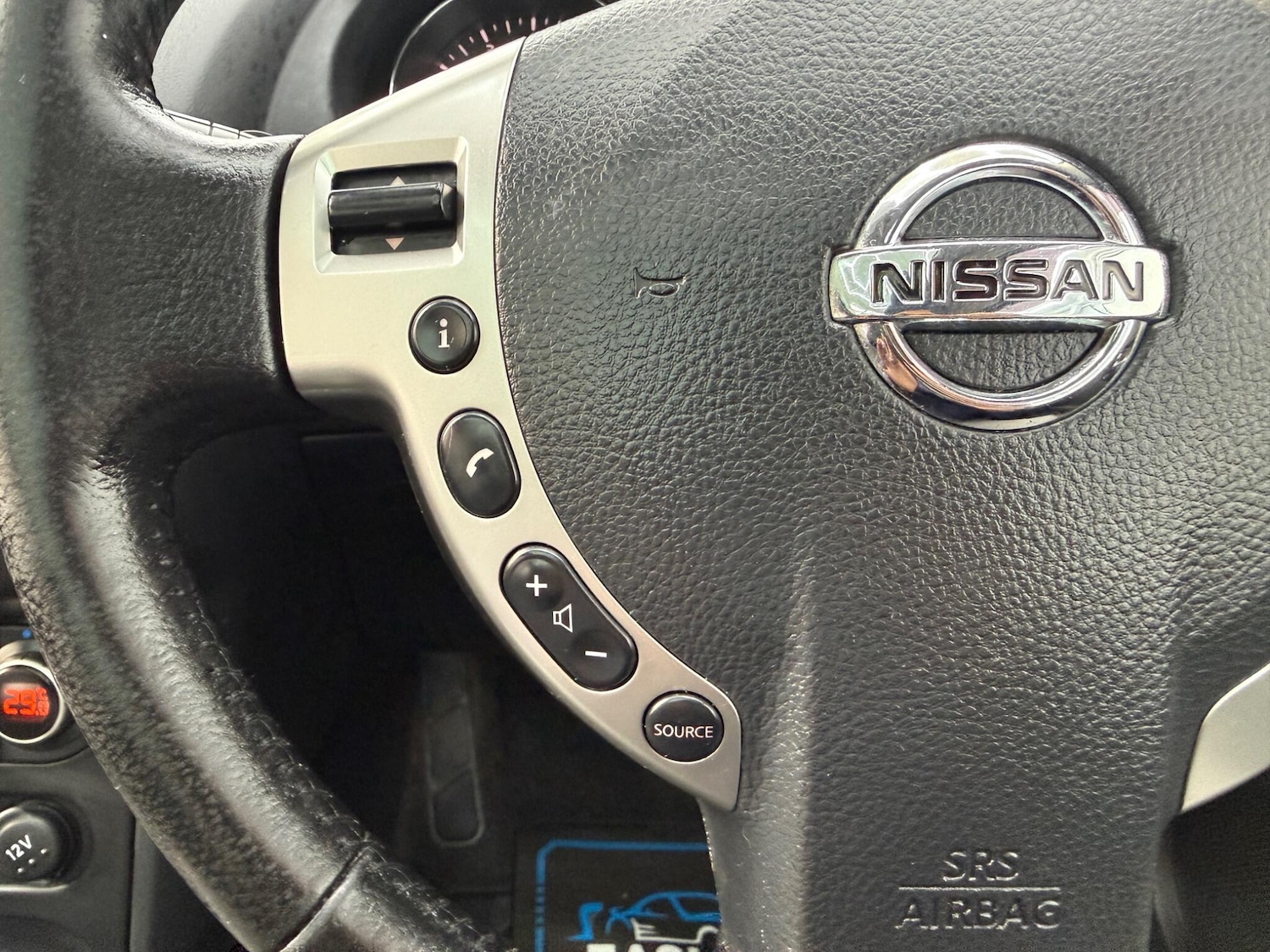 Used Nissan Qashqai for sale - 77754013: Photo 34