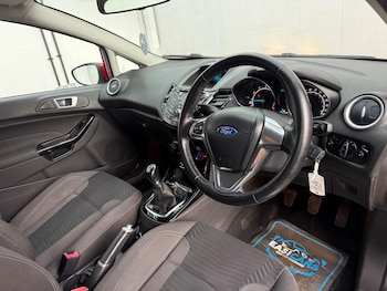 Used Ford Fiesta 2015 for sale - 77344263: Photo