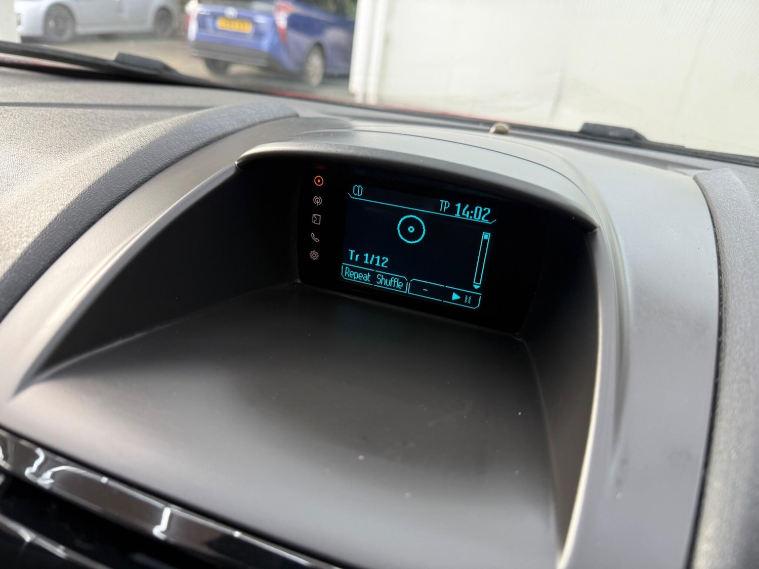 Used Ford Fiesta 2015 for sale - 77344263: Photo 40