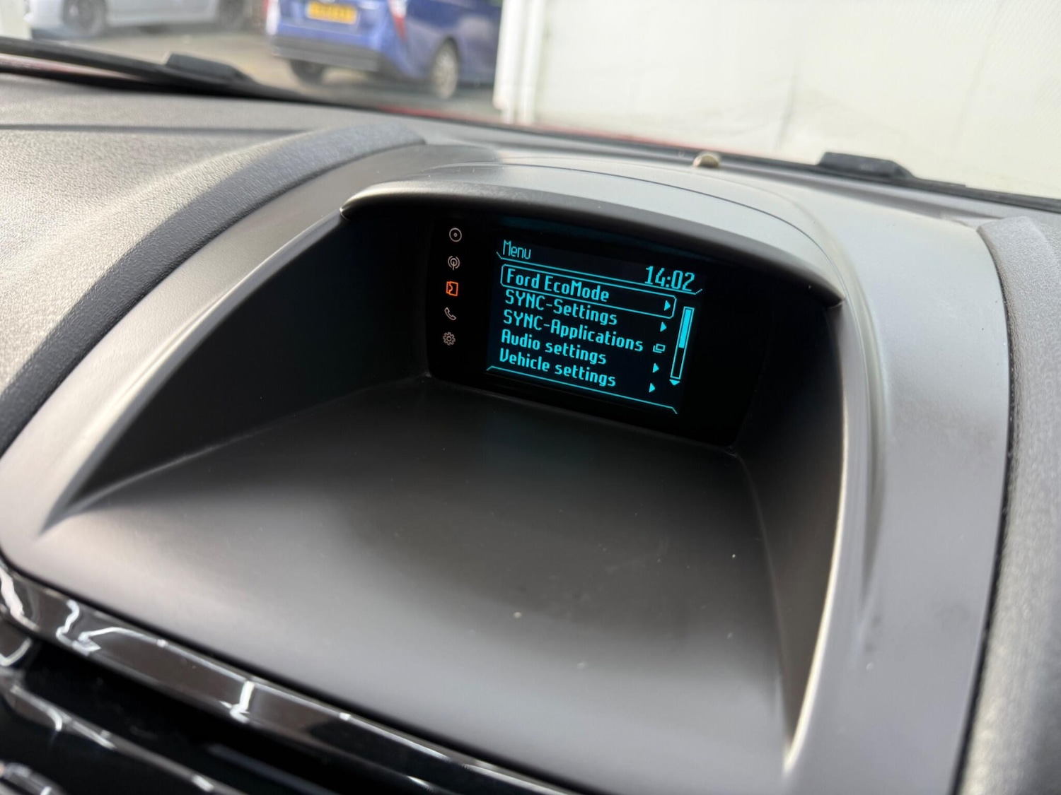 Used Ford Fiesta 2015 for sale - 77344263: Photo 44