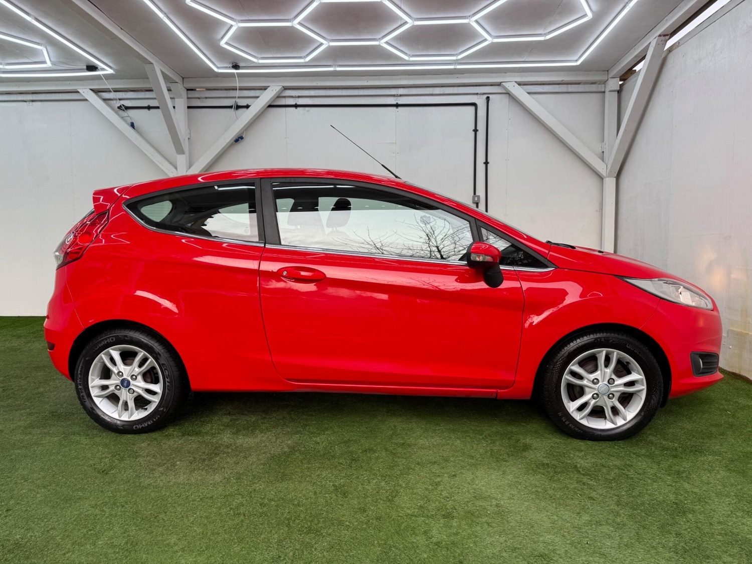 Used Ford Fiesta 2015 for sale - 77344263: Photo 5