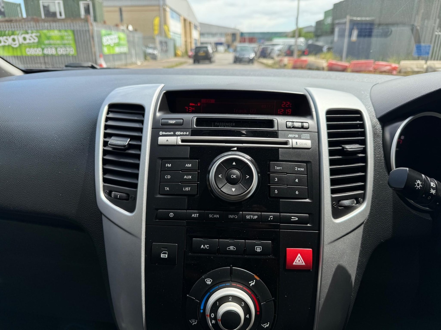 Used Kia Venga 2013 for sale - 76898306: Photo 30