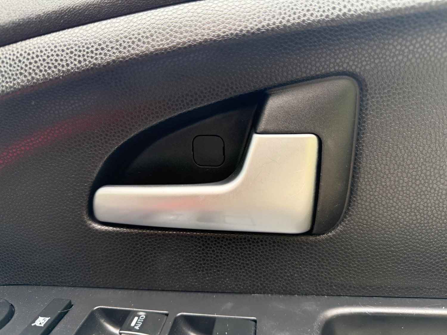 Used Kia Venga 2013 for sale - 76898306: Photo 40