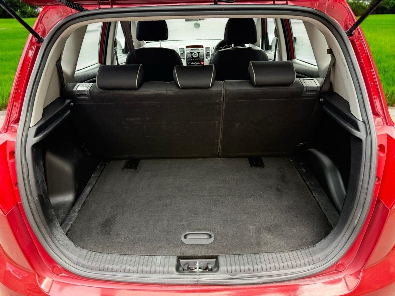 Used Kia Venga 2013 for sale - 76898306: Photo 8