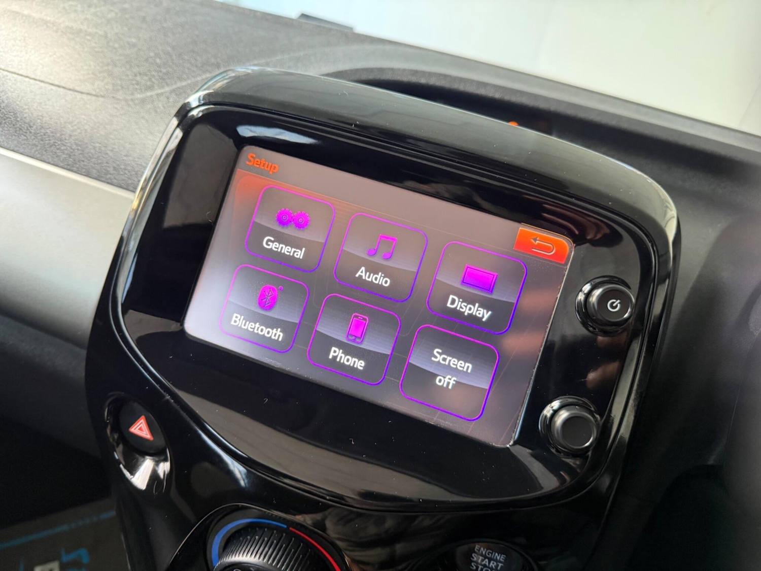 Used Peugeot 108 2015 for sale - 77120412: Photo 48