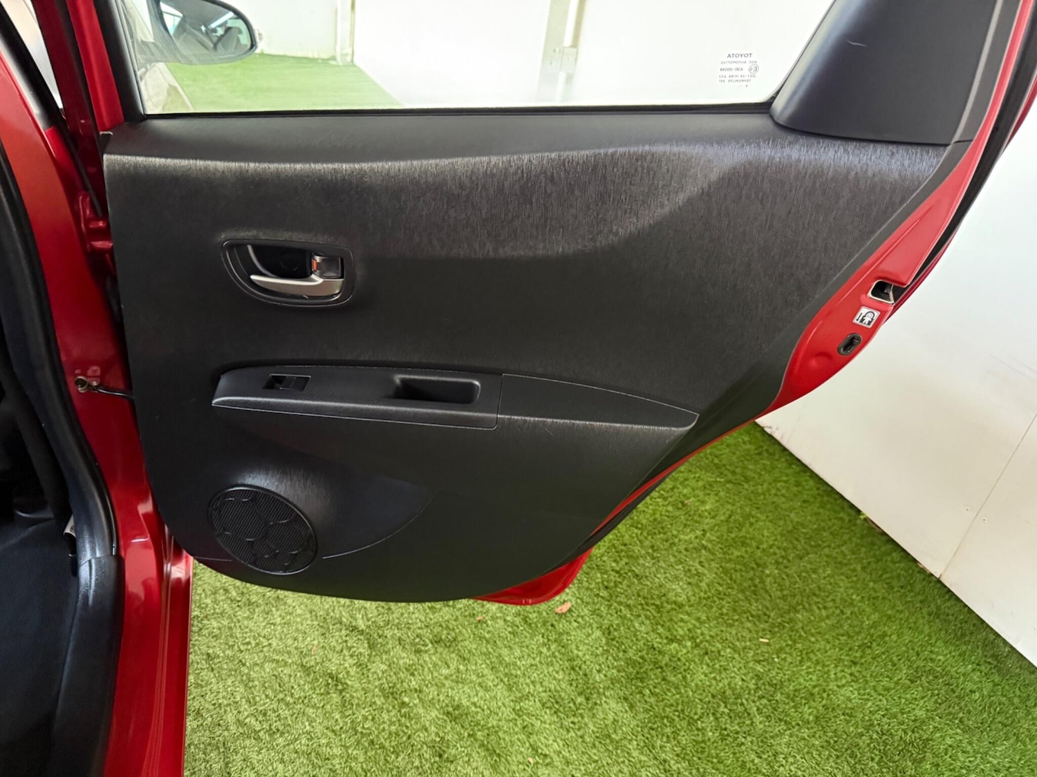 Used Toyota Yaris 2013 for sale - 76753036: Photo 20