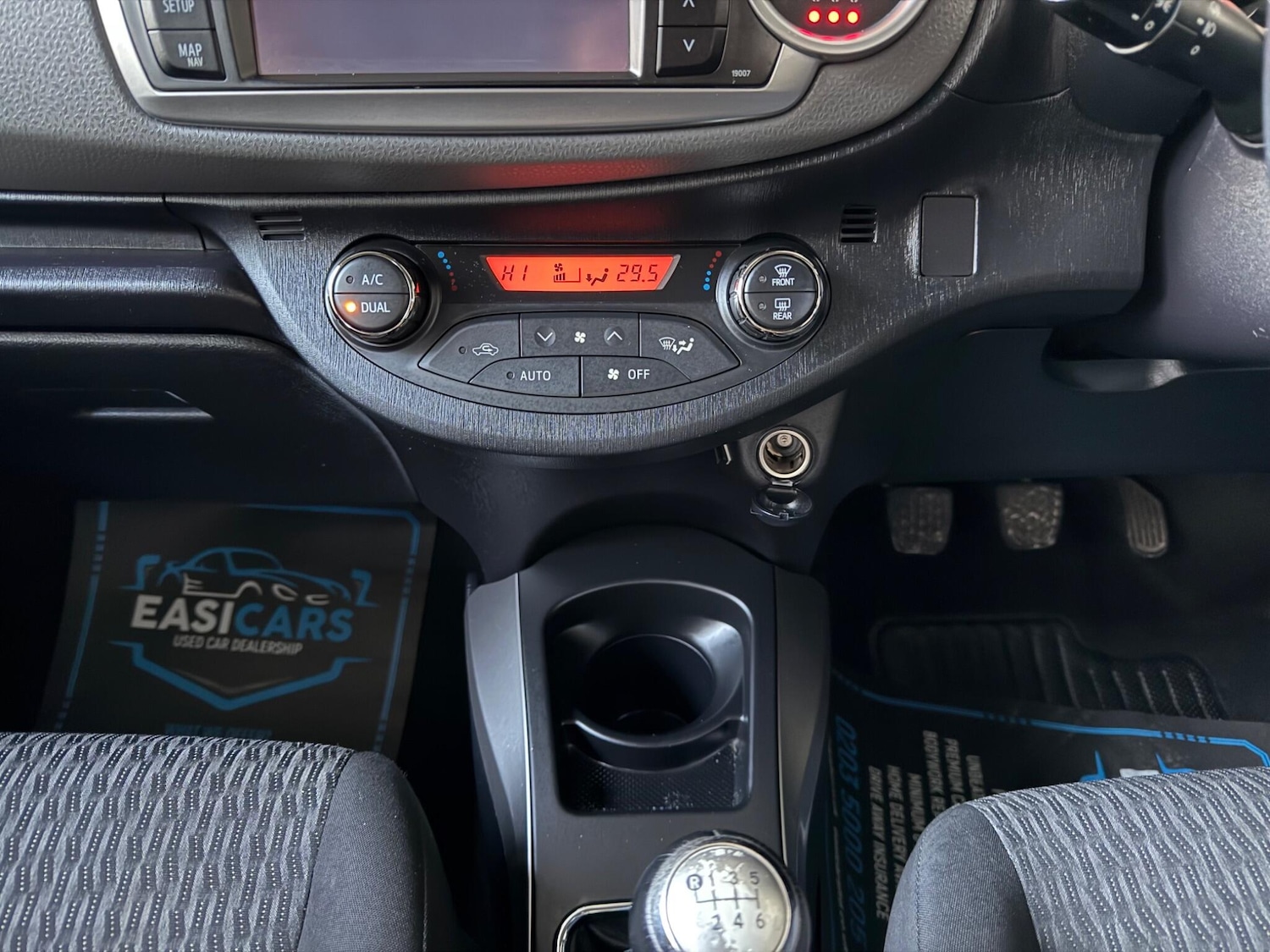 Used Toyota Yaris 2013 for sale - 76753036: Photo 29