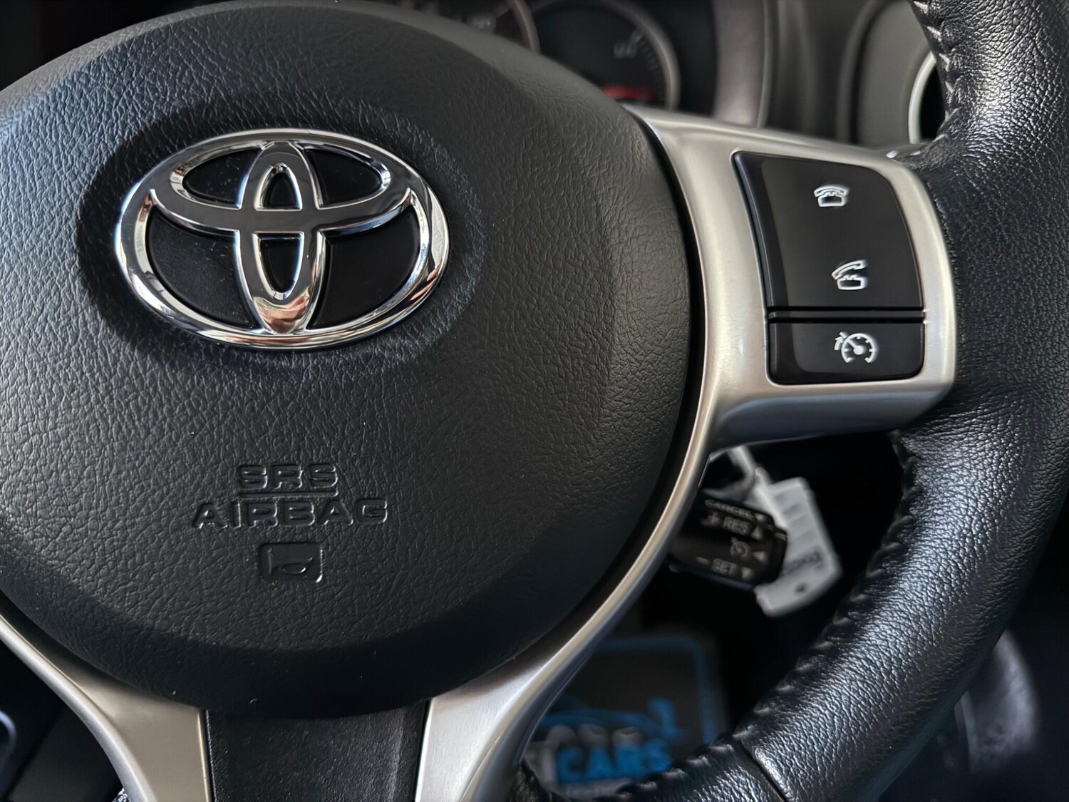 Used Toyota Yaris 2013 for sale - 76753036: Photo 34