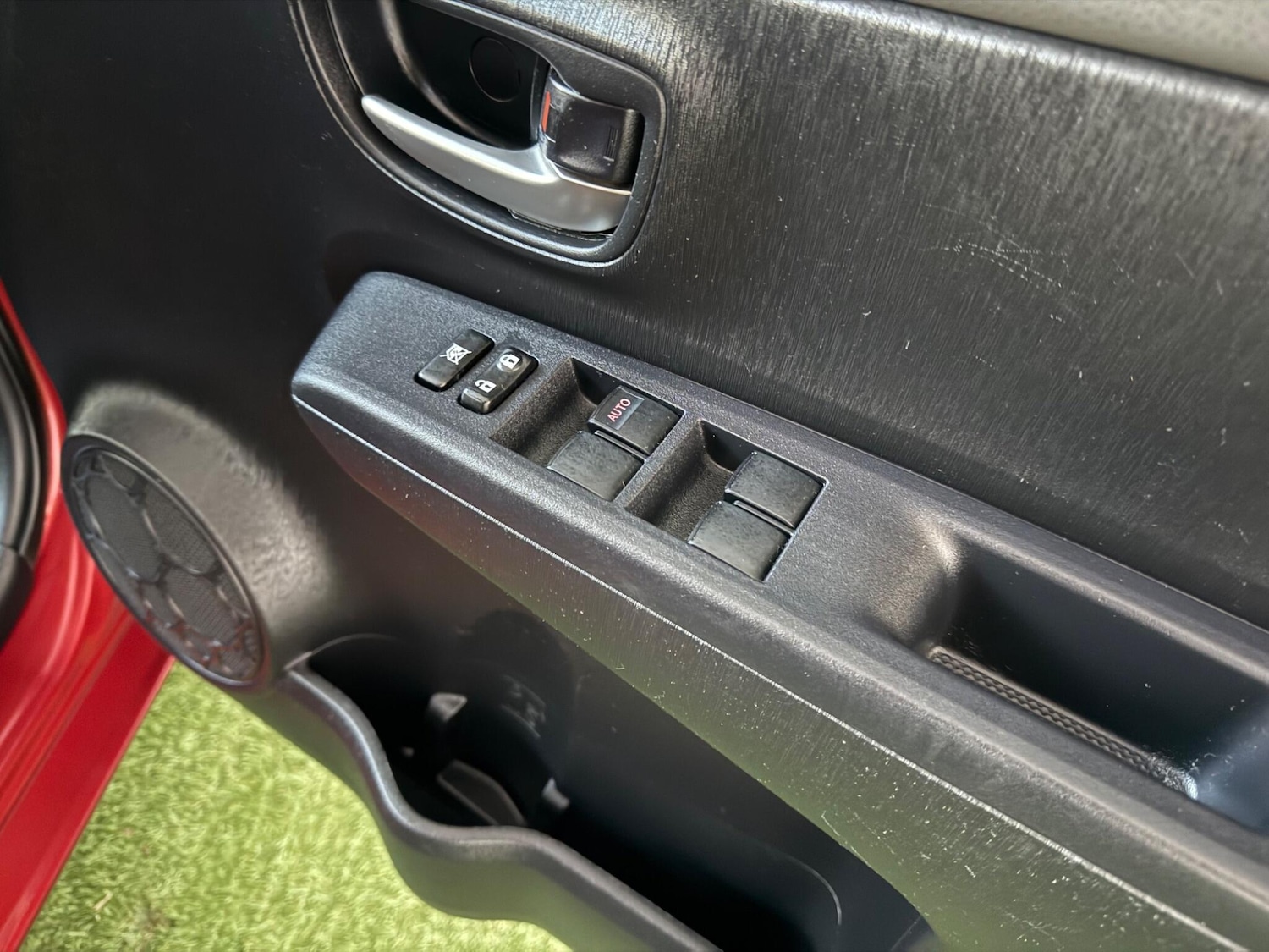 Used Toyota Yaris 2013 for sale - 76753036: Photo 39