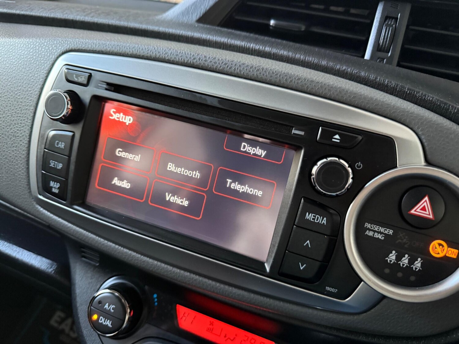 Used Toyota Yaris 2013 for sale - 76753036: Photo 46