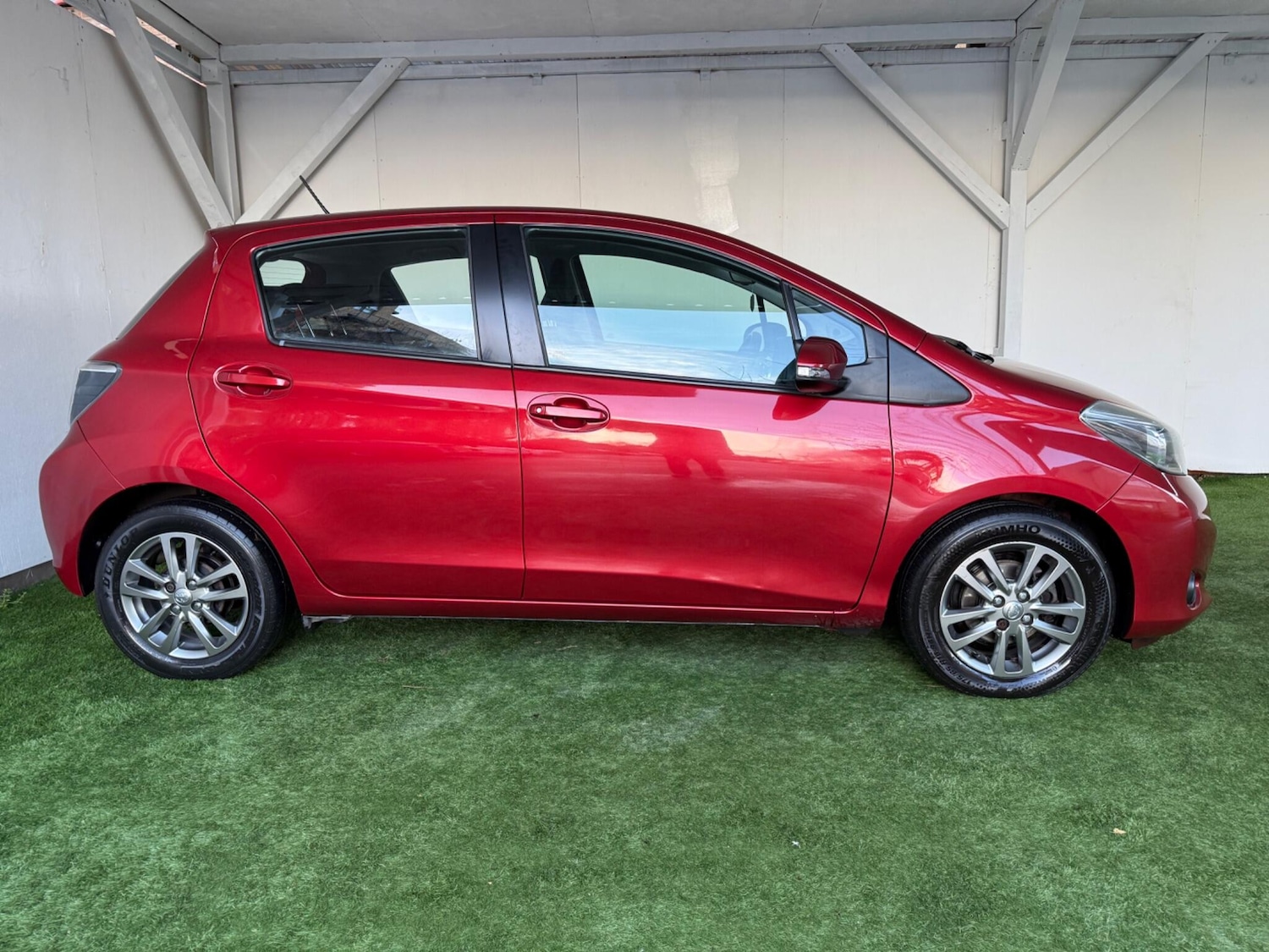 Used Toyota Yaris 2013 for sale - 76753036: Photo 5