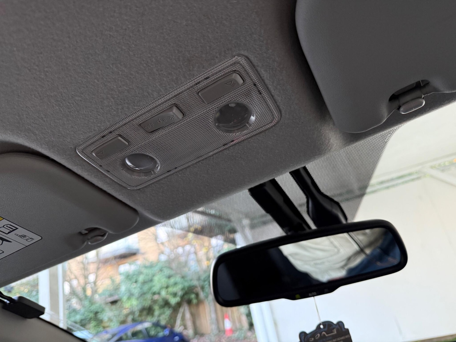 Used Toyota Yaris 2013 for sale - 76753036: Photo 54