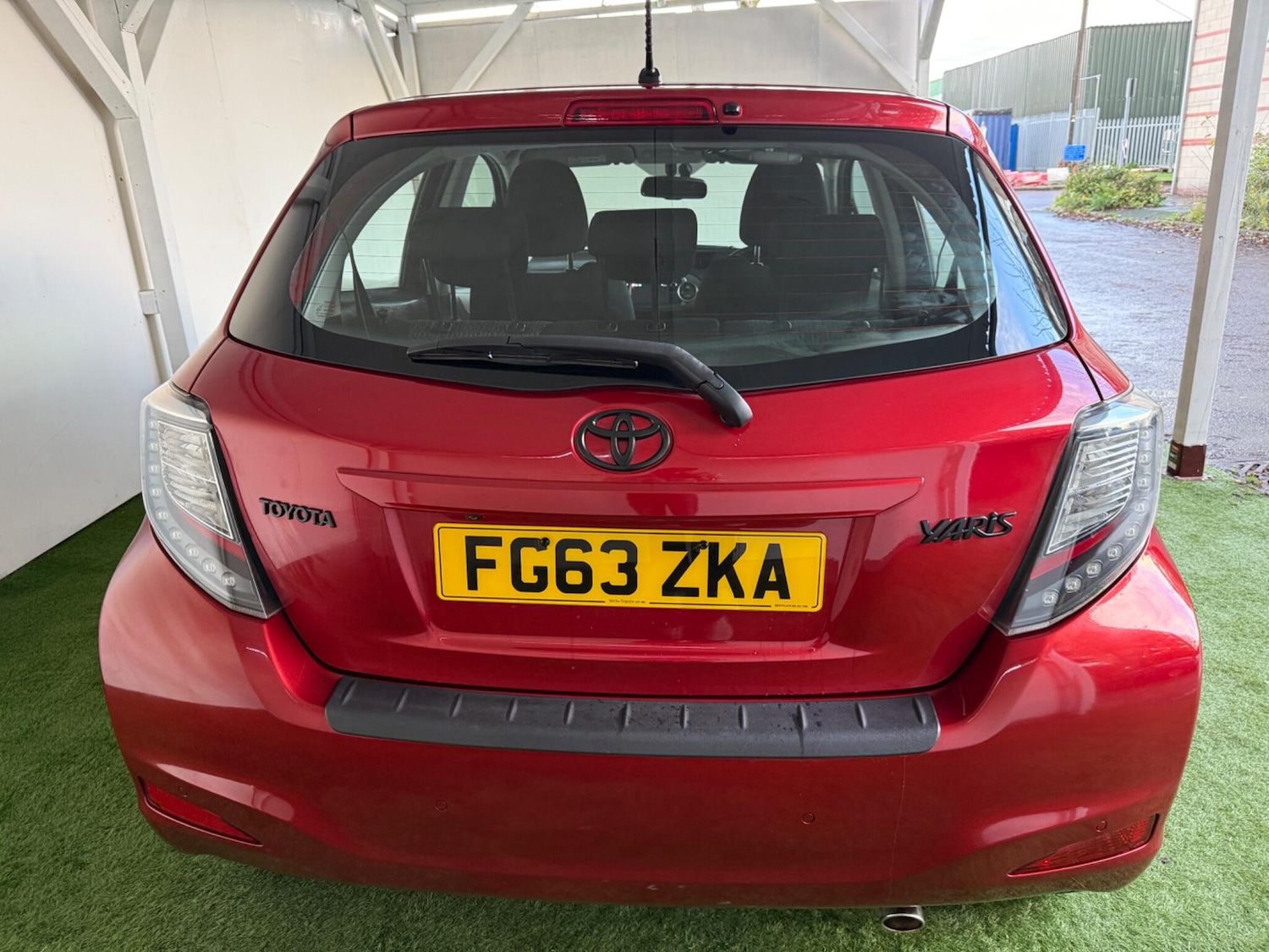 Used Toyota Yaris 2013 for sale - 76753036: Photo 7