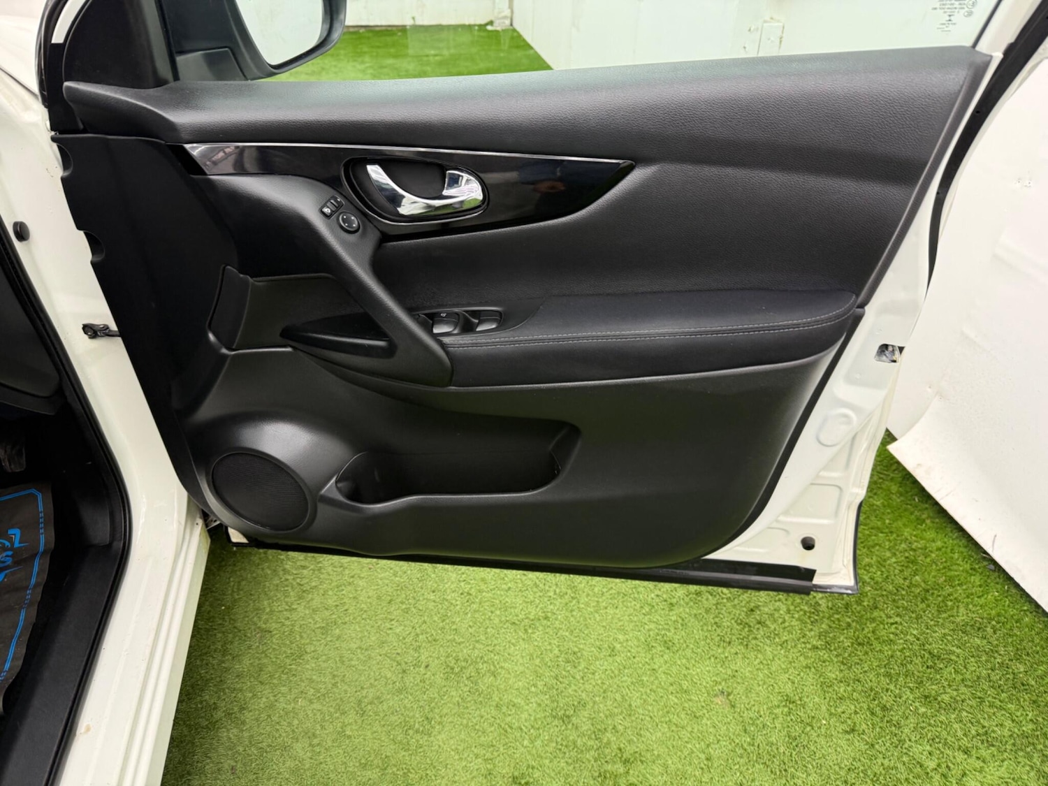 Used Nissan Qashqai 2014 for sale - 77799327: Photo 17