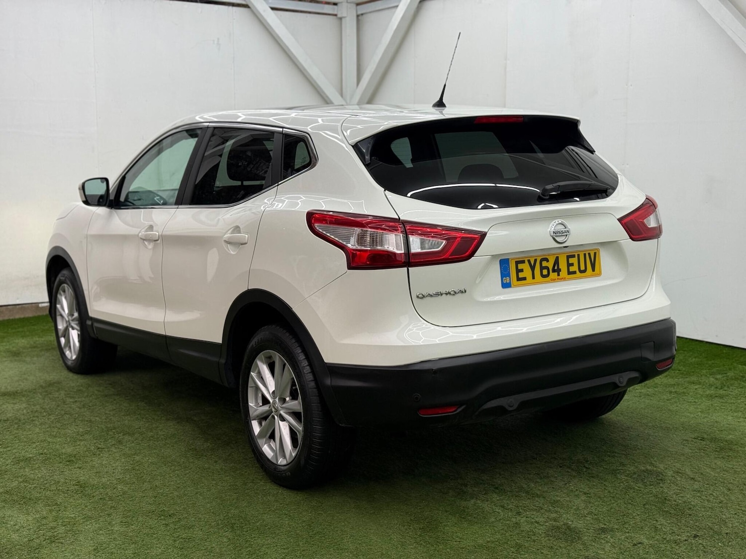 Used Nissan Qashqai 2014 for sale - 77799327: Photo 9
