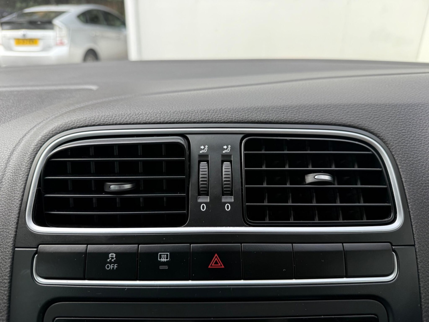 Used Volkswagen Polo 2013 for sale - 76336248: Photo 38
