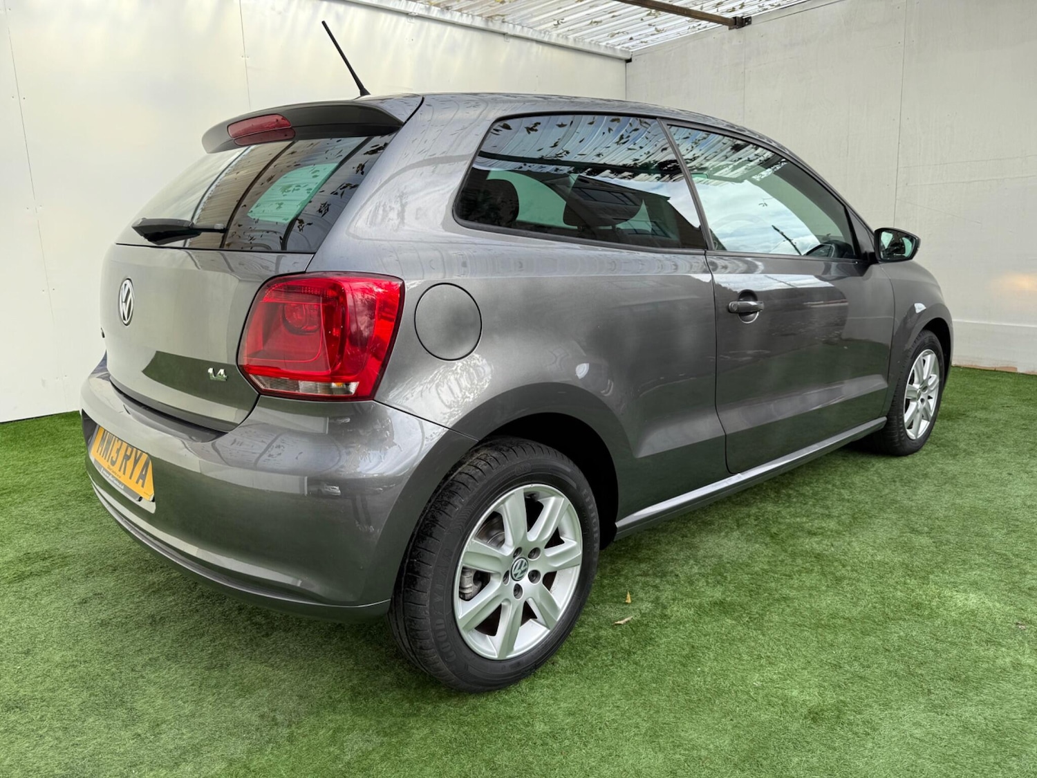 Used Volkswagen Polo 2013 for sale - 76336248: Photo 6