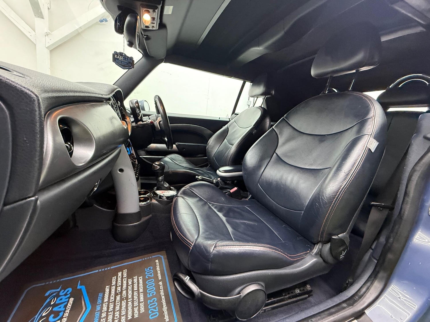 Used MINI Convertible 2005 for sale - 77132043: Photo 26