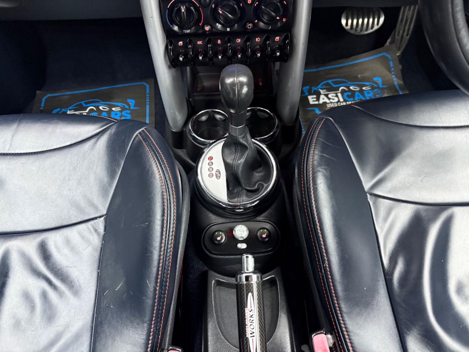 Used MINI Convertible 2005 for sale - 77132043: Photo 33