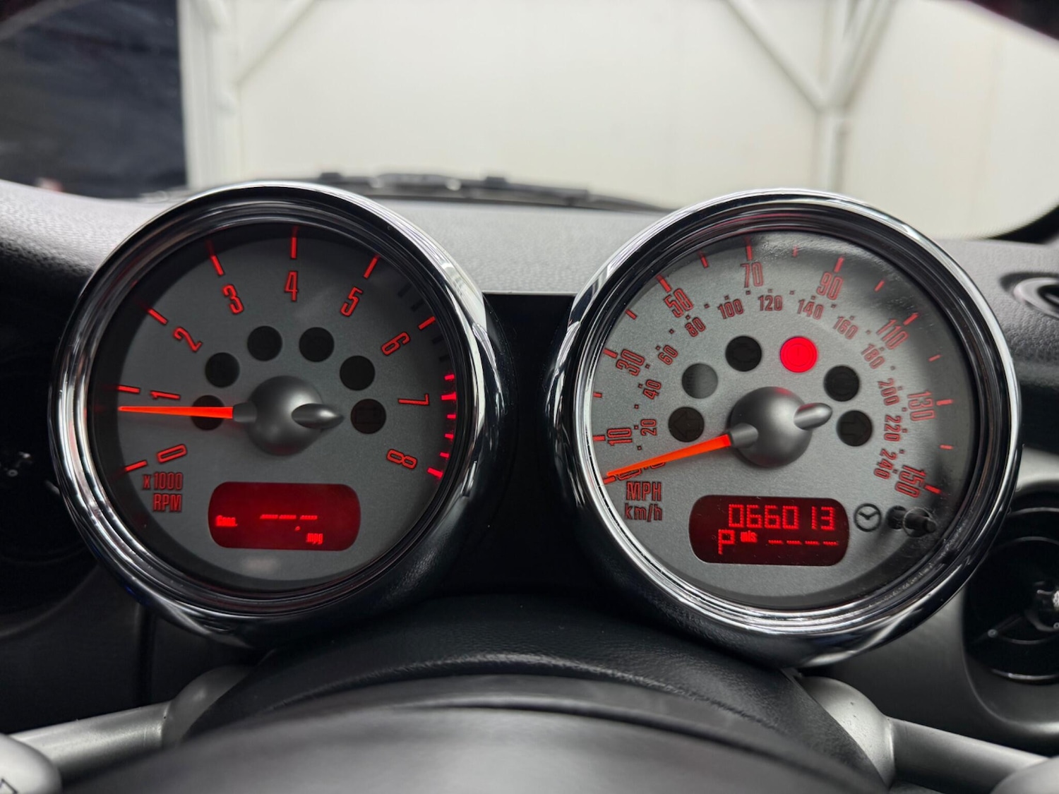 Used MINI Convertible 2005 for sale - 77132043: Photo 35