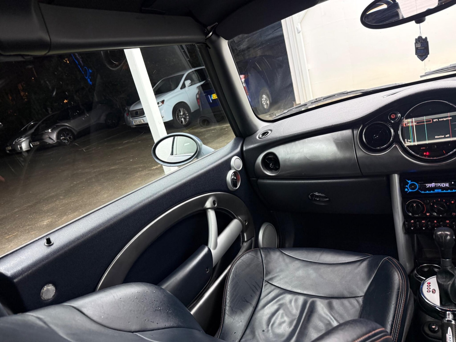 Used MINI Convertible 2005 for sale - 77132043: Photo 38