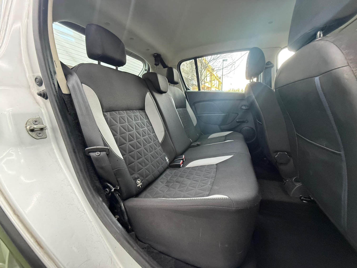 Used Dacia Sandero Stepway 2015 for sale - 77091534: Photo 19