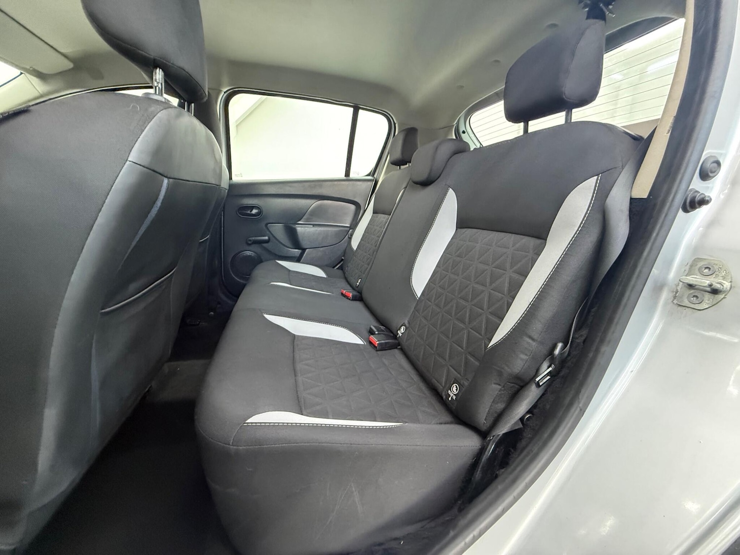 Used Dacia Sandero Stepway 2015 for sale - 77091534: Photo 23