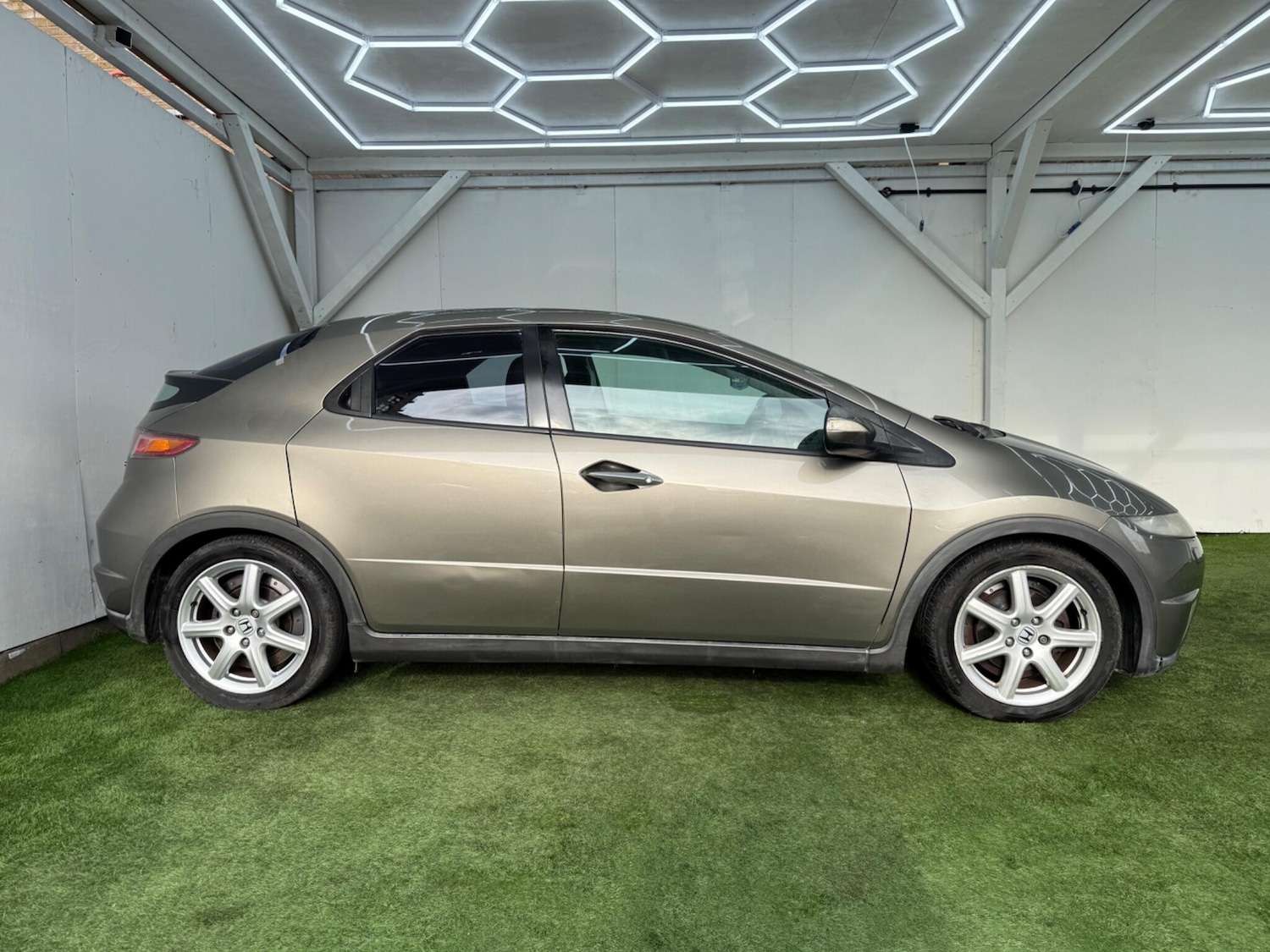 Used Honda Civic for sale - 77497267: Photo 2