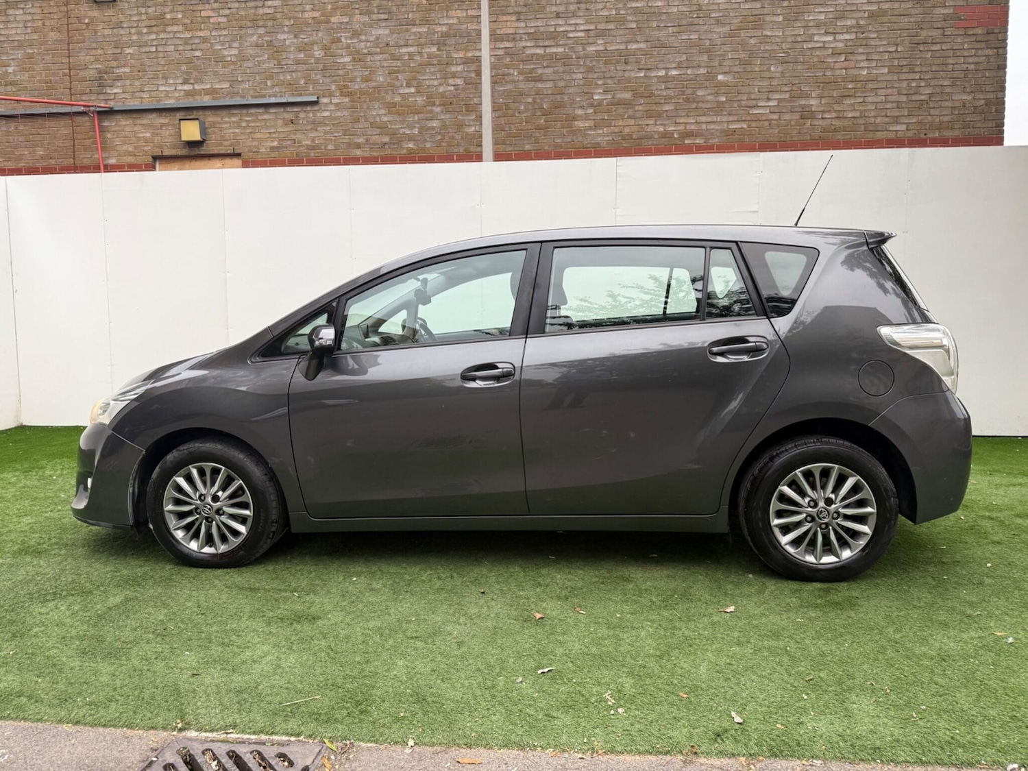 Used Toyota Verso 2016 for sale - 76521990: Photo 10