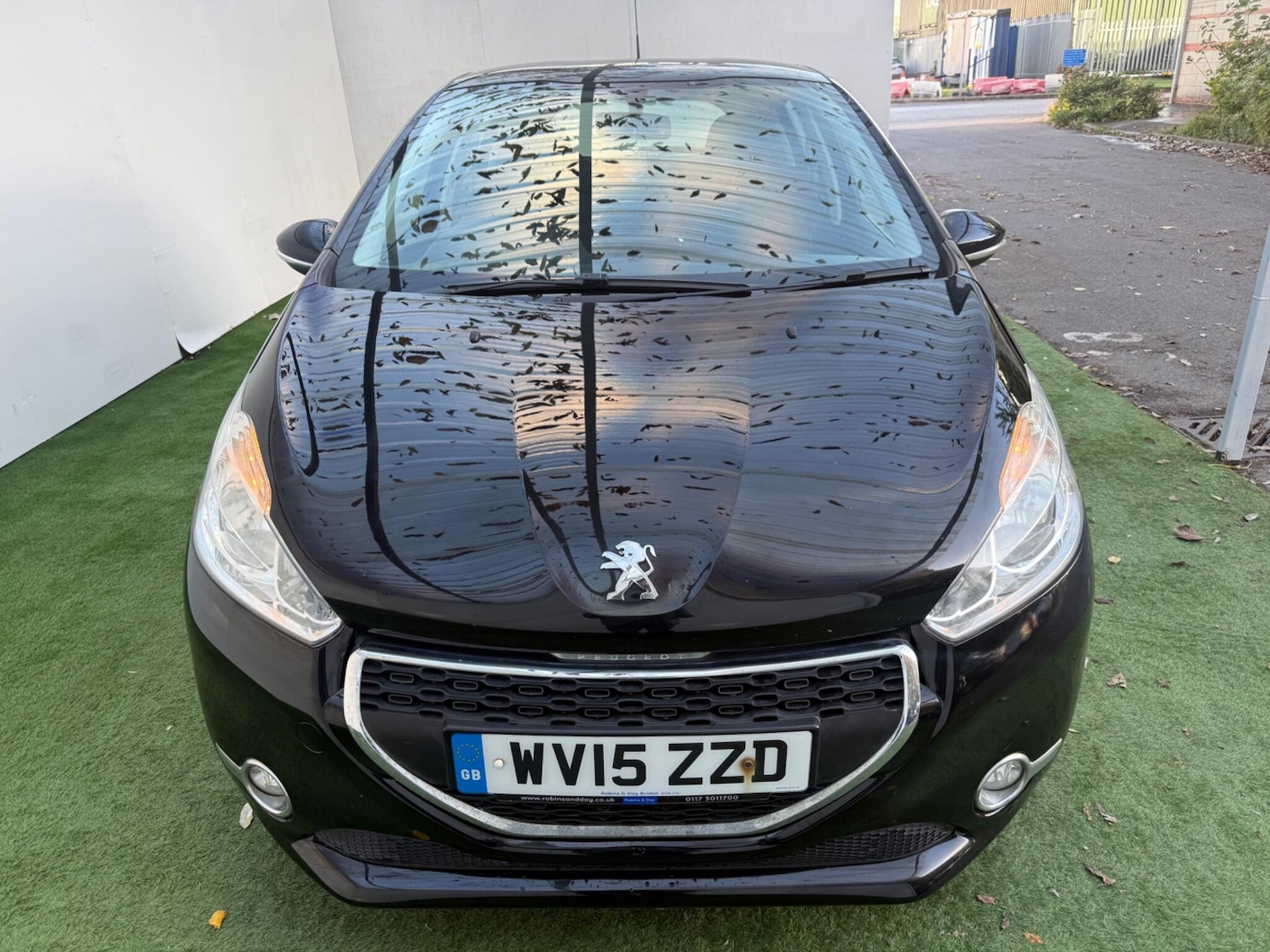 Used Peugeot 208 2015 for sale - 76377607: Photo 12