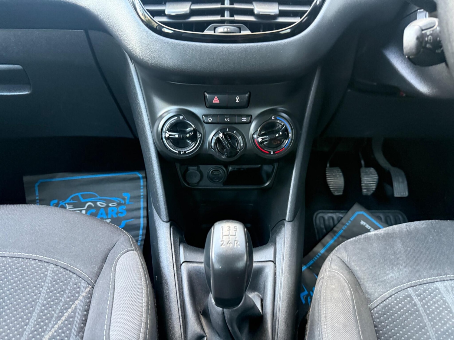 Used Peugeot 208 2015 for sale - 76377607: Photo 29
