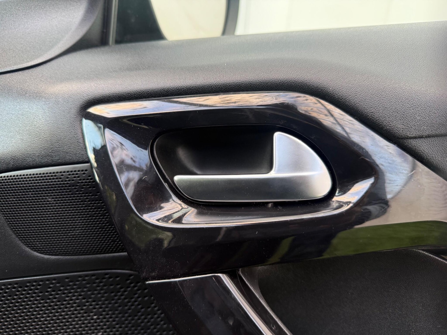 Used Peugeot 208 2015 for sale - 76377607: Photo 38