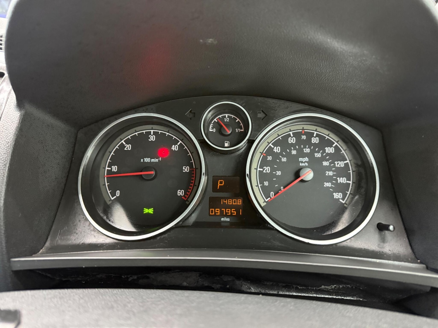 Used Vauxhall Zafira 2010 for sale - 77097445: Photo 37