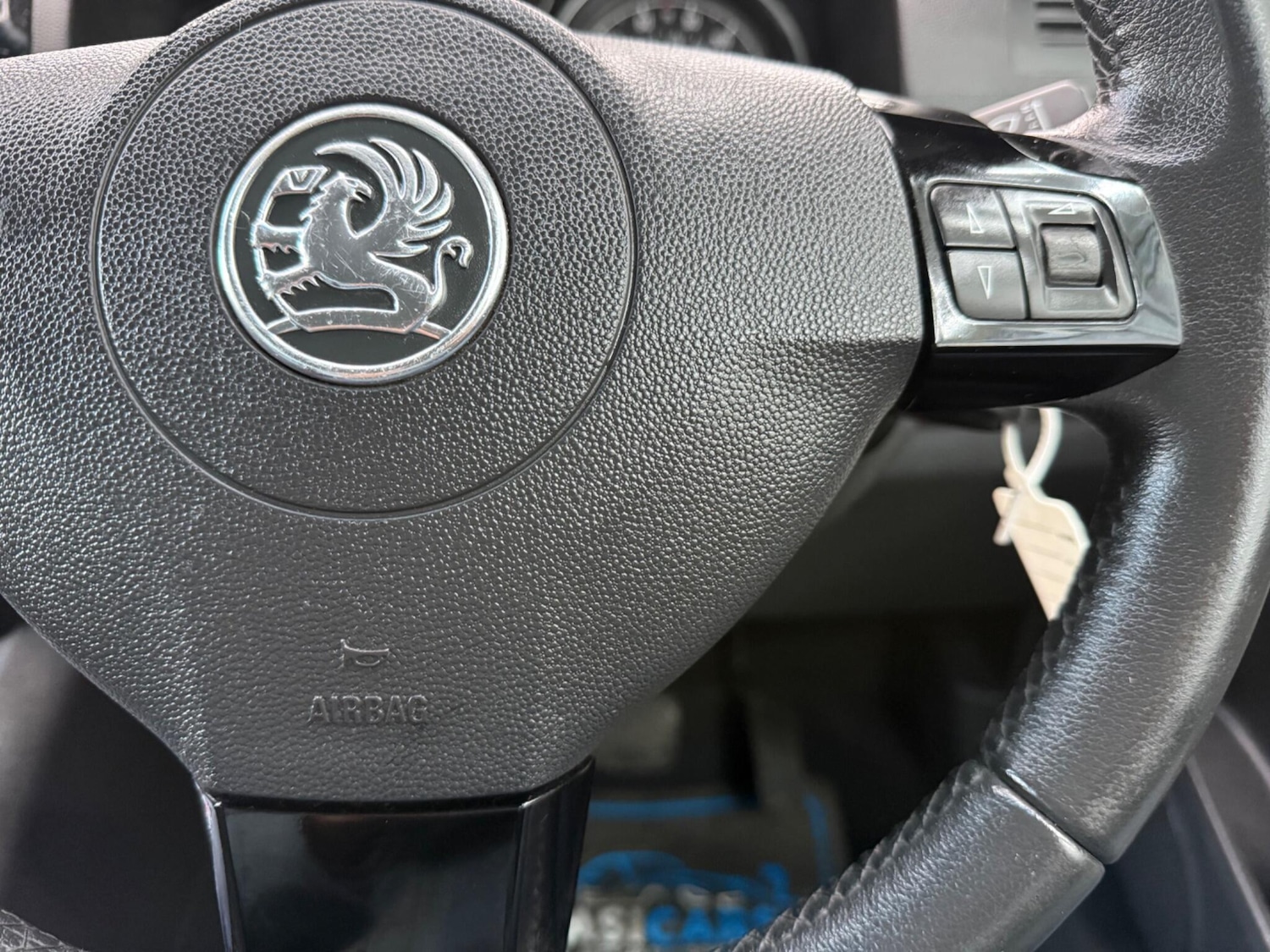 Used Vauxhall Zafira 2010 for sale - 77097445: Photo 39