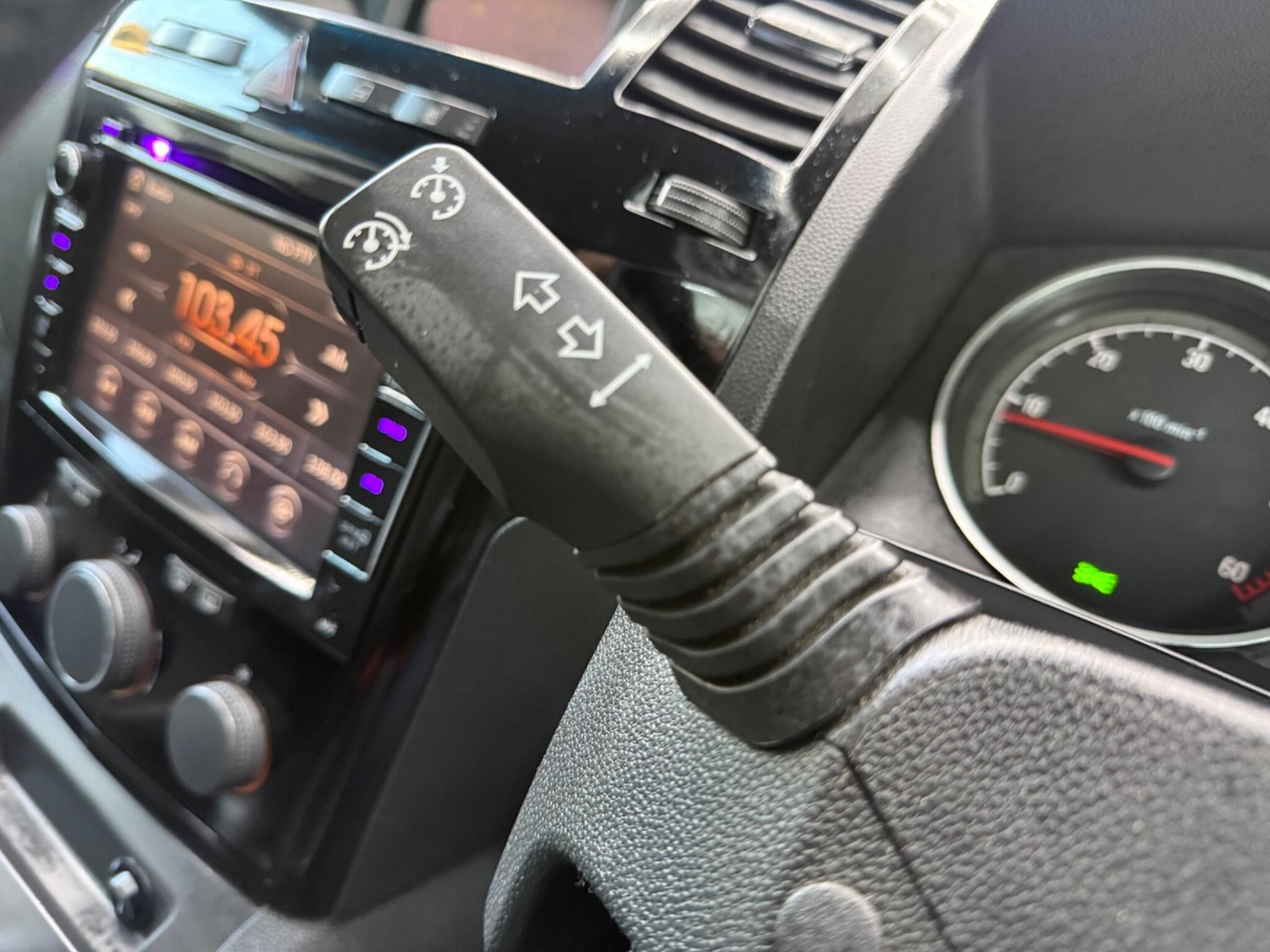 Used Vauxhall Zafira 2010 for sale - 77097445: Photo 40