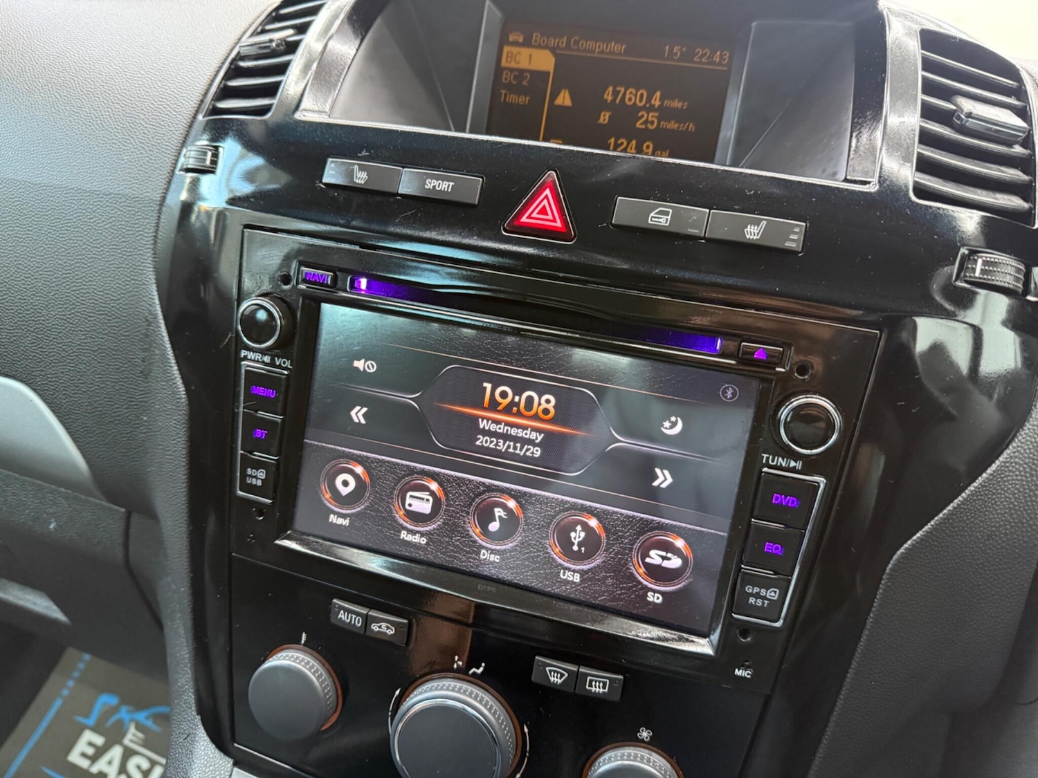 Used Vauxhall Zafira 2010 for sale - 77097445: Photo 48