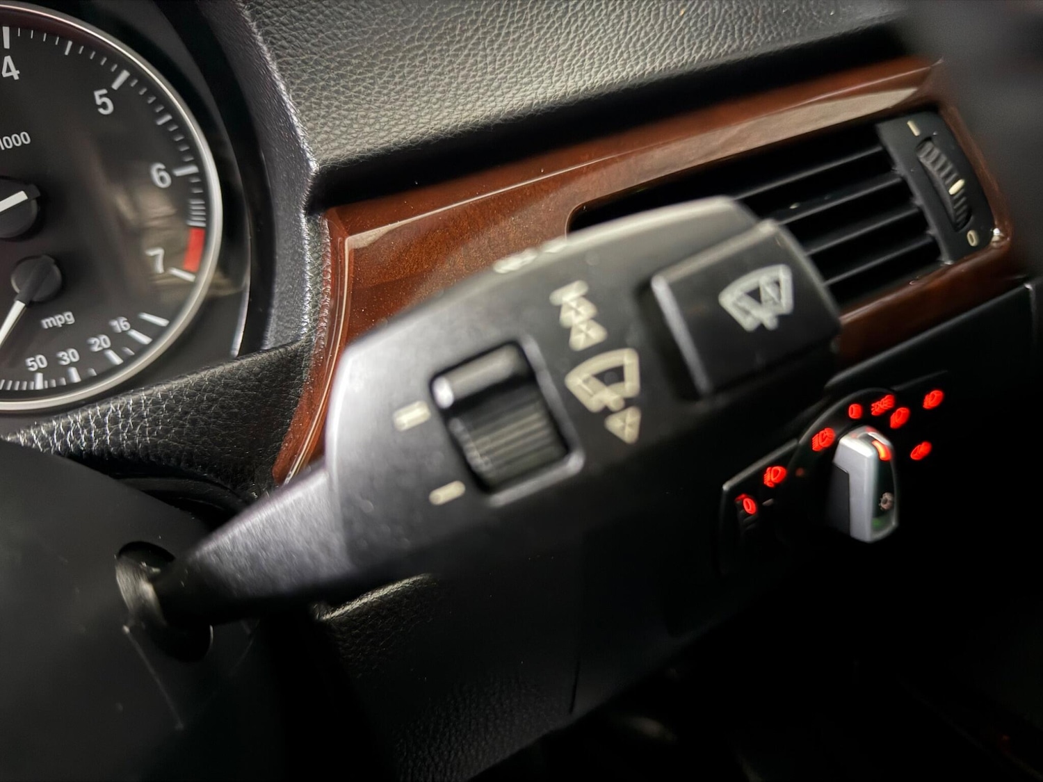 Used BMW 3 Series 2008 for sale - 76771742: Photo 38