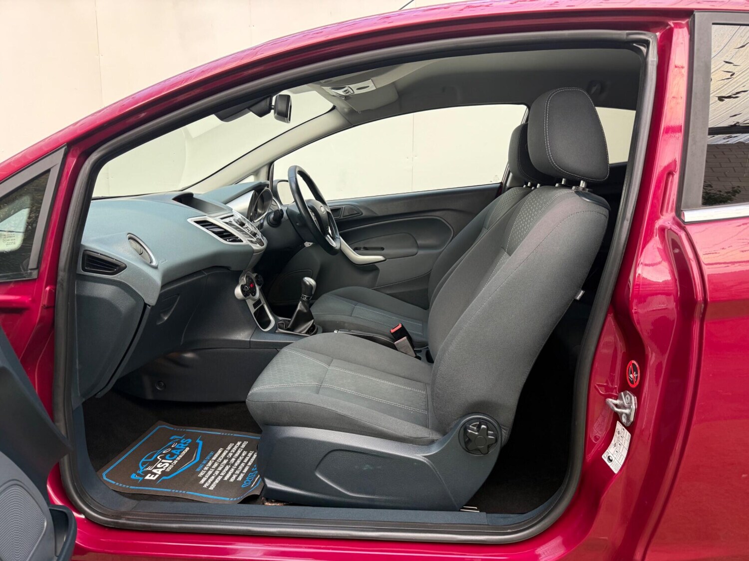 Used Ford Fiesta 2010 for sale - 76337549: Photo 20