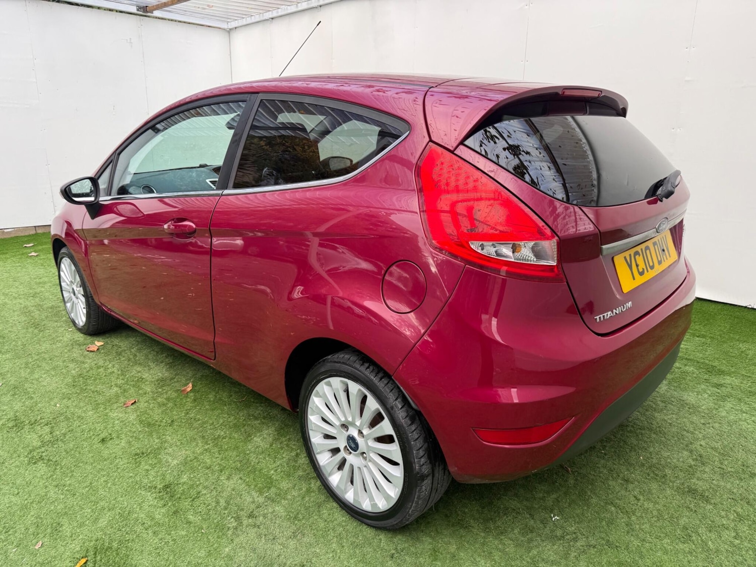 Used Ford Fiesta 2010 for sale - 76337549: Photo 9