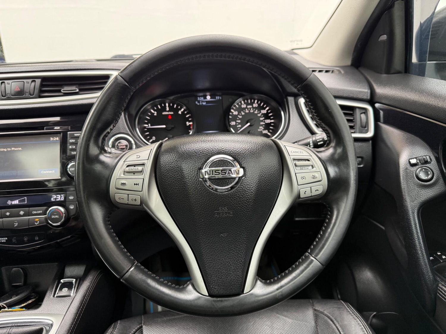 Used Nissan Qashqai 2014 for sale - 76099168: Photo 32