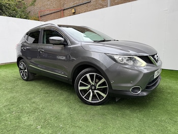 Used Nissan Qashqai 2014 for sale - 76099168: Photo