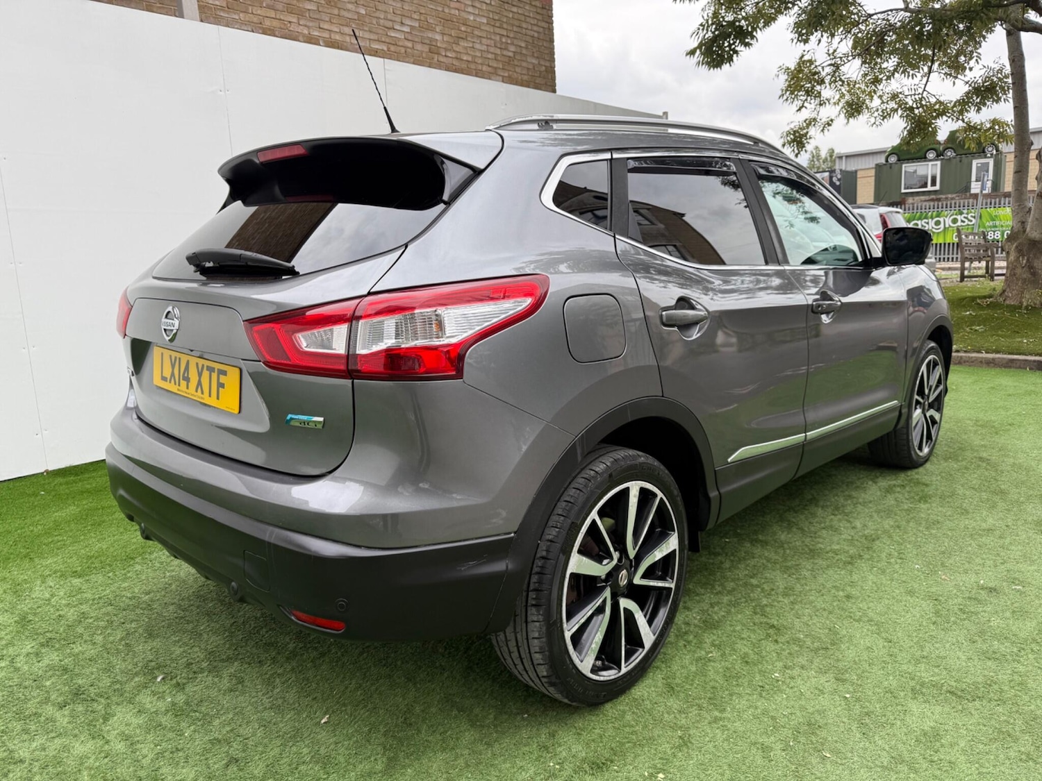 Used Nissan Qashqai 2014 for sale - 76099168: Photo 6