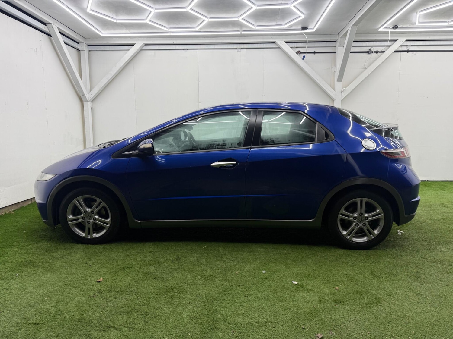 Used Honda Civic 2011 for sale - 77084483: Photo 10