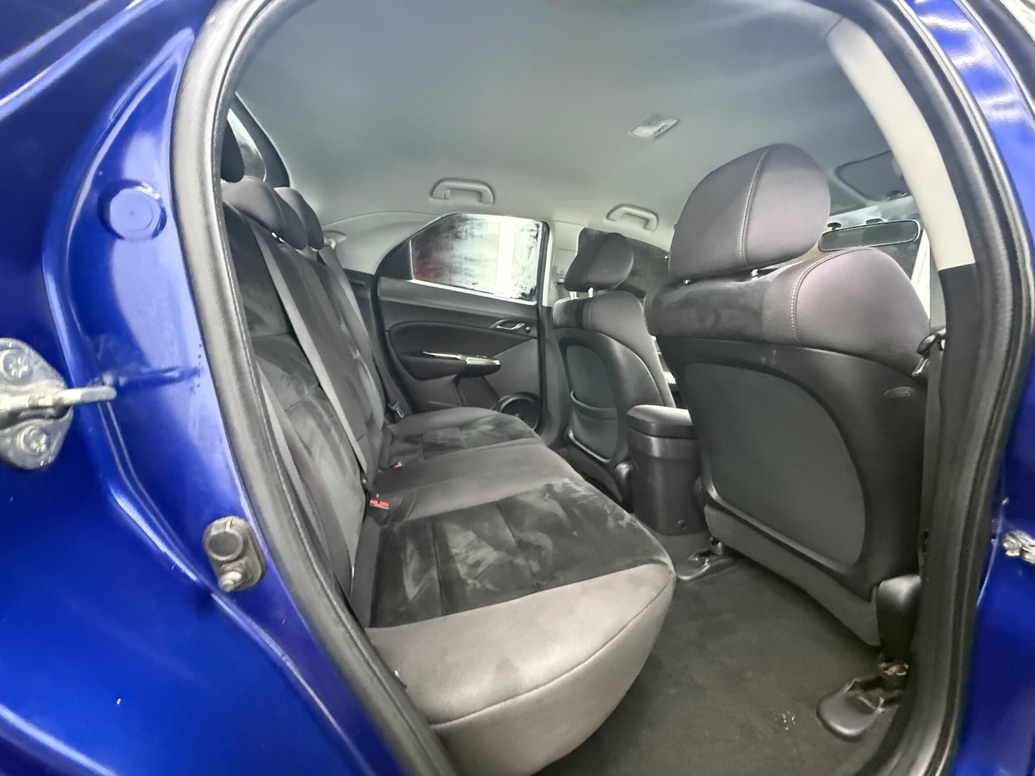 Used Honda Civic 2011 for sale - 77084483: Photo 19