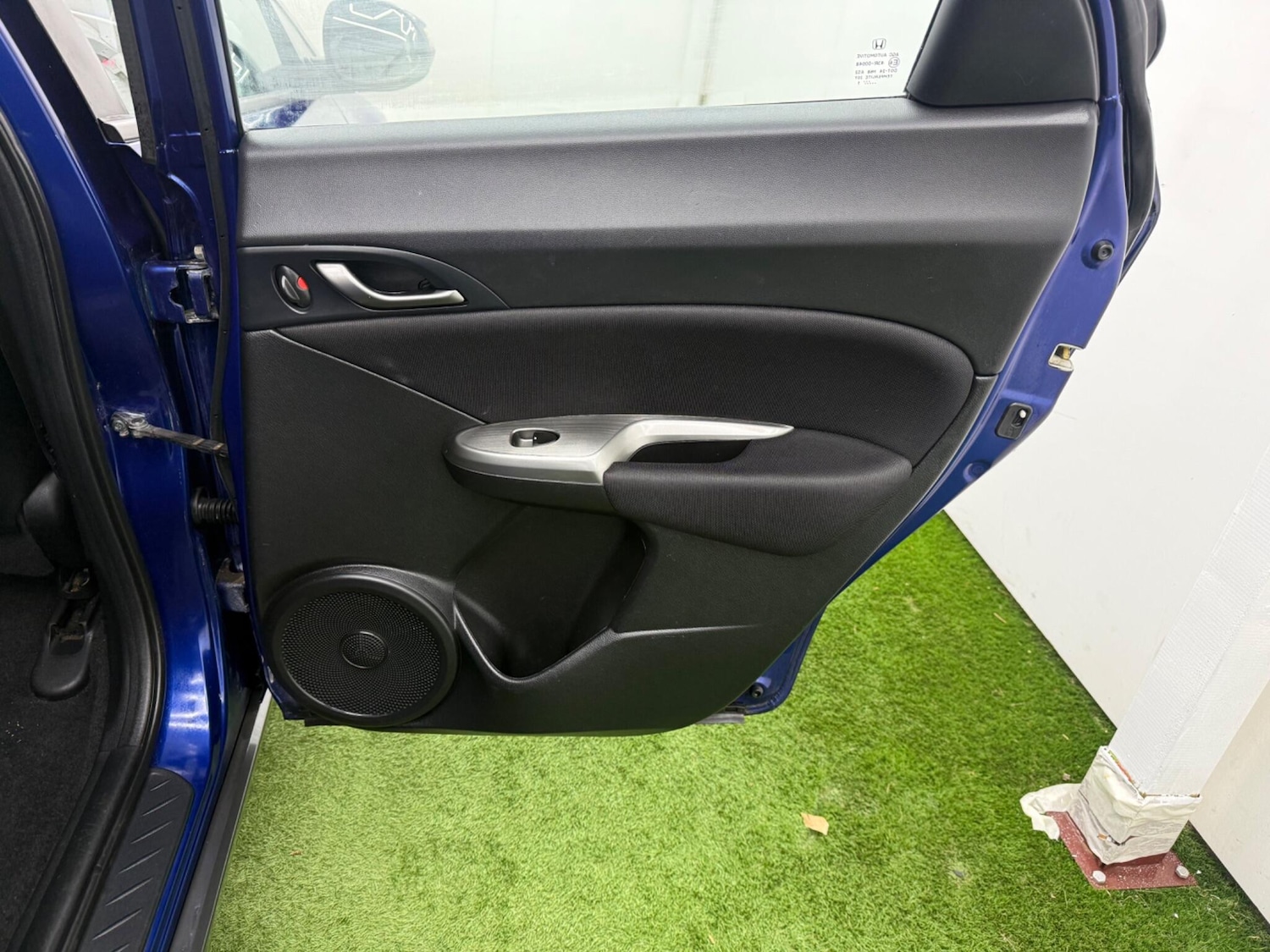 Used Honda Civic 2011 for sale - 77084483: Photo 21