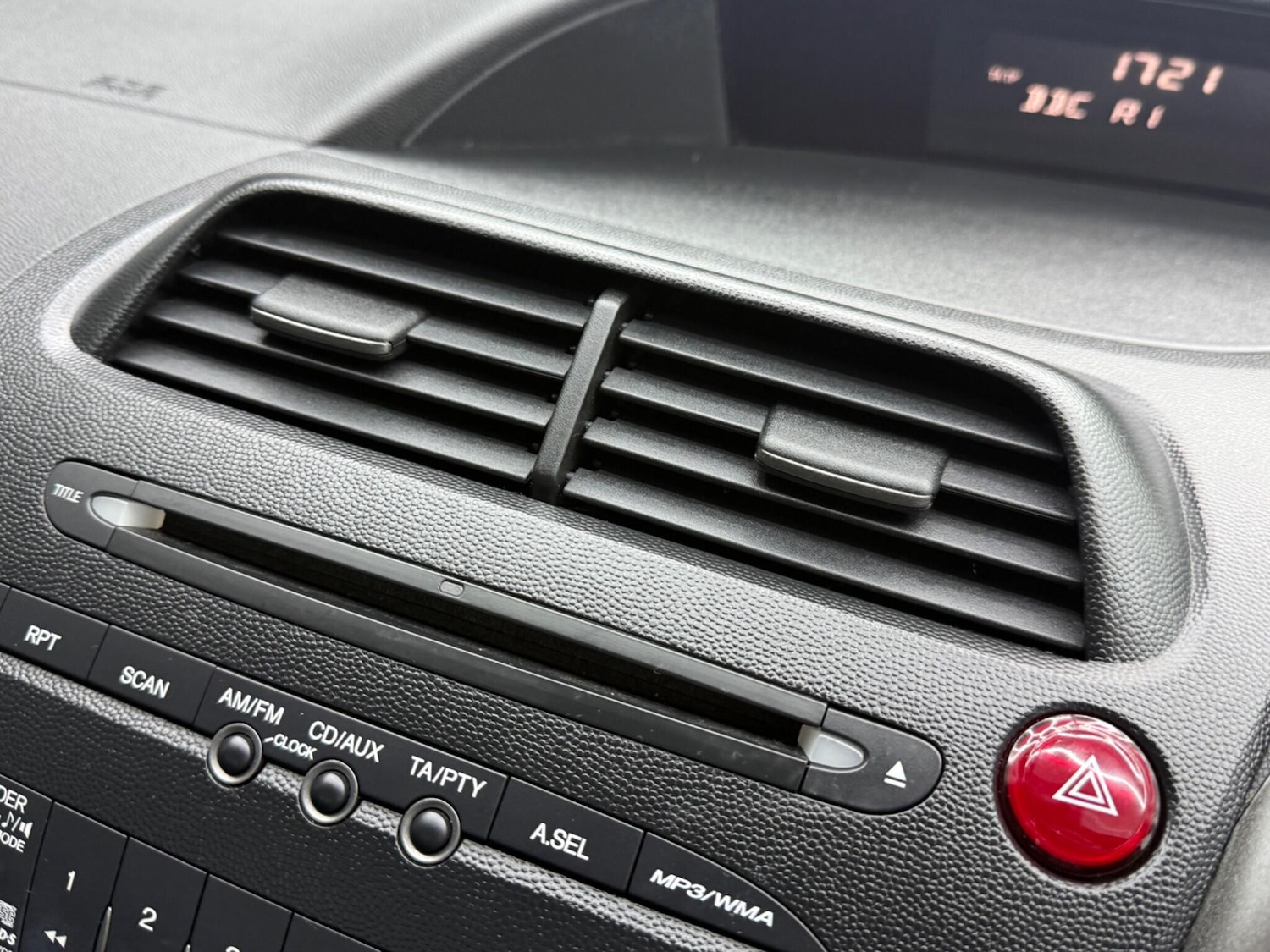 Used Honda Civic 2011 for sale - 77084483: Photo 46