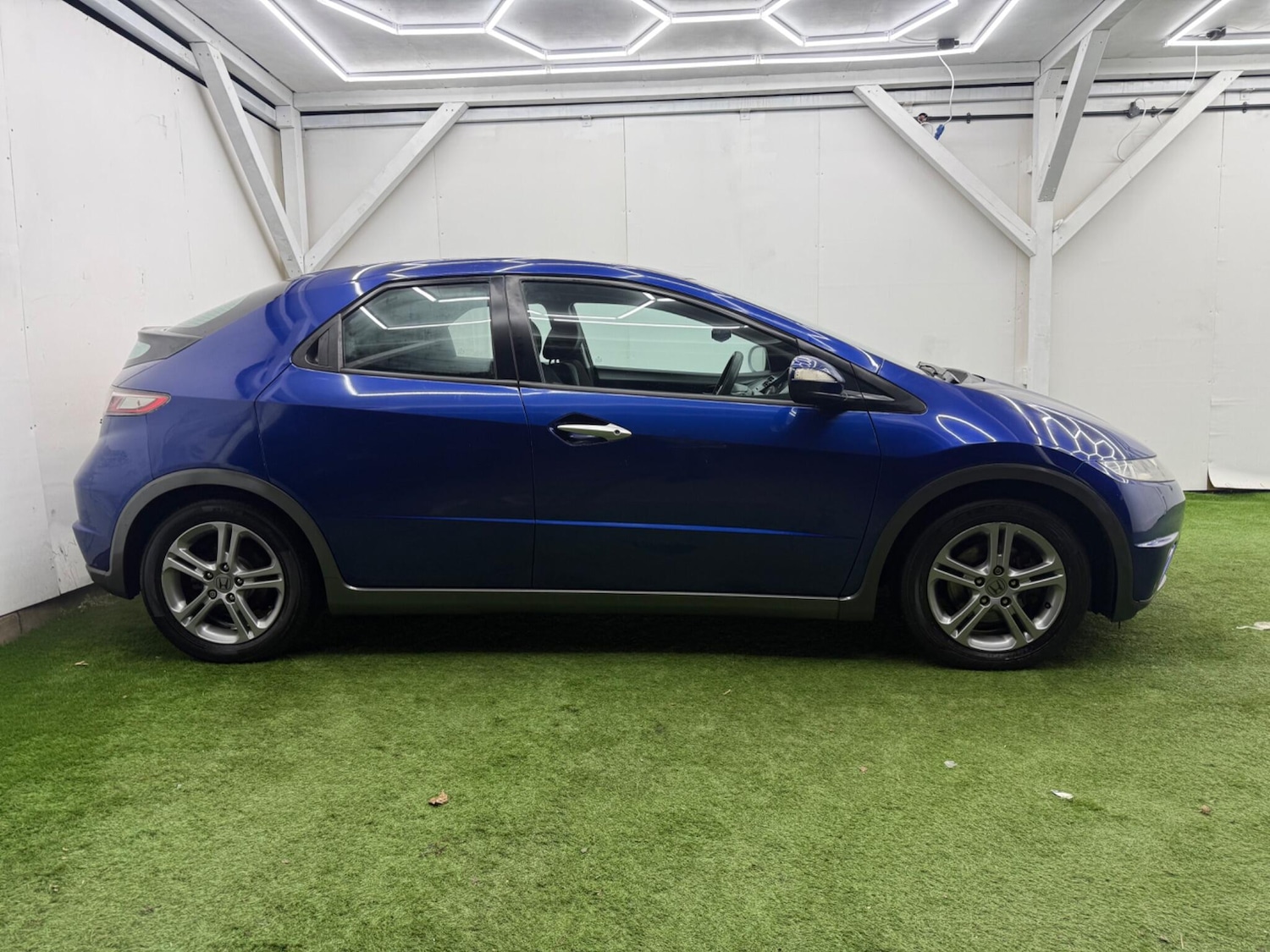 Used Honda Civic 2011 for sale - 77084483: Photo 5