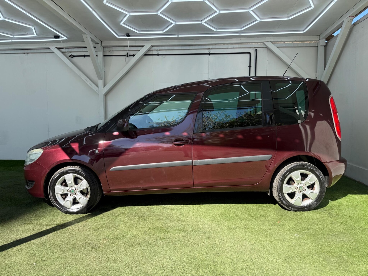 Used Skoda Roomster 2010 for sale - 78157273: Photo 10